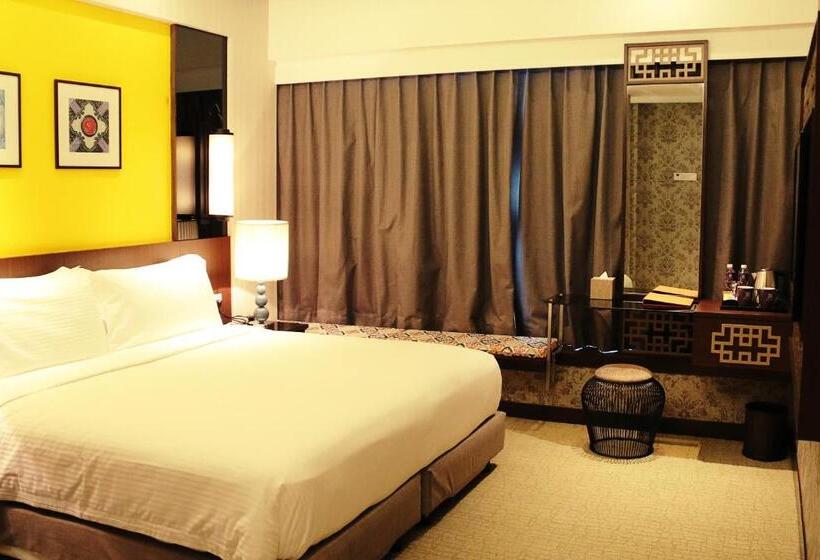 Deluxe Suite, Estadia