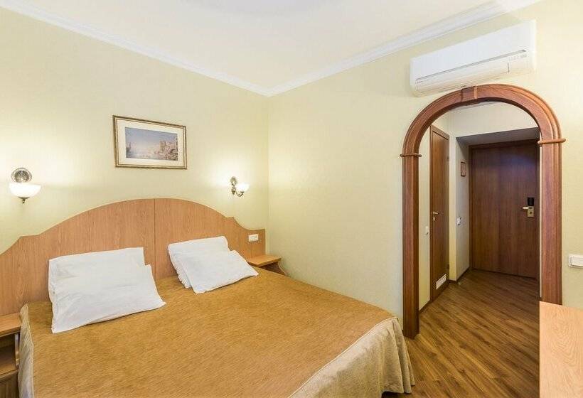 חדר סטנדרט, Gogol House