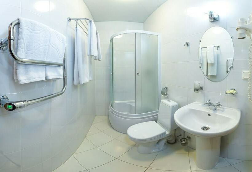 חדר סופריור, Gogol House