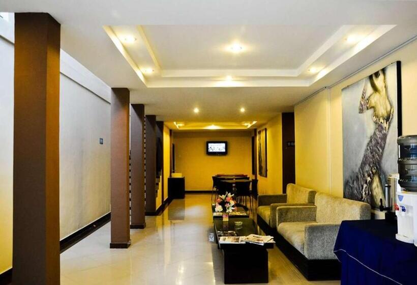 スーペリアールーム, Collection O Grand Pondok Puri Ayu