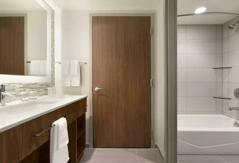 キングサイズベッドのスイートルーム, Homewood Suites By Hilton Pittsburgh Downtown