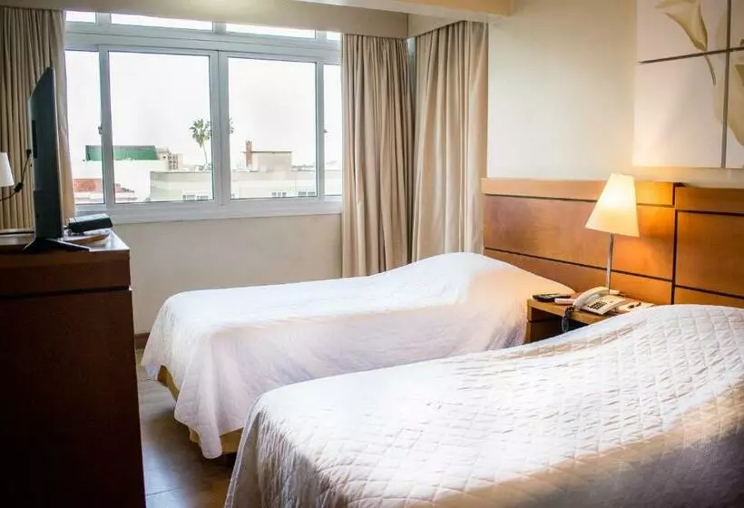 Deluxe-huone, Jacques Georges Business