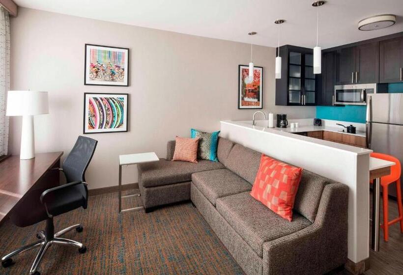 キングサイズベッドのスイートルーム, Residence Inn By Marriott Boston Watertown