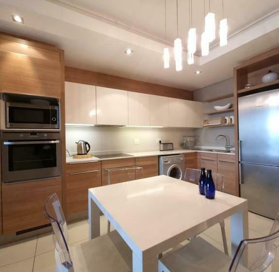 Студия Deluxe, The Residences At Crystal Towers