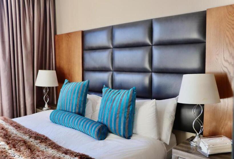 آپارتمان لوکس 2 خوابه, The Residences At Crystal Towers