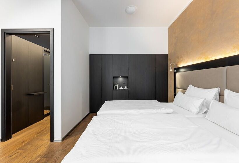 エコノミールーム, Theresian