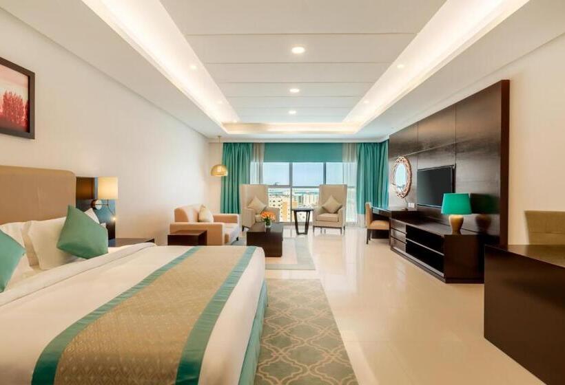 اتاق لوکس, Ramada Hotel And Suites Amwaj Islands