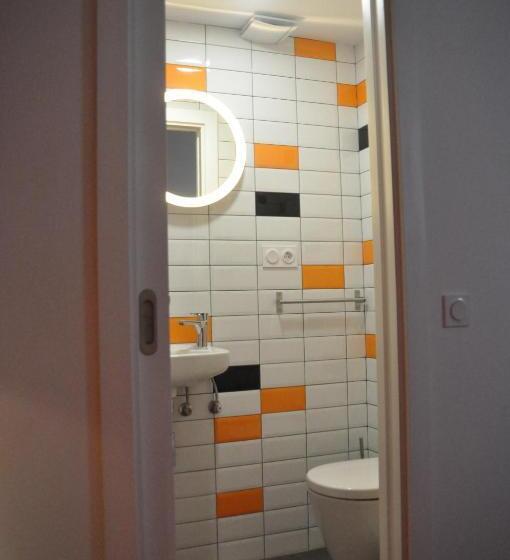 スーペリアールーム, Falow