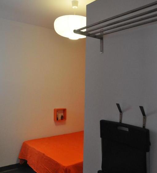 スーペリアールーム, Falow