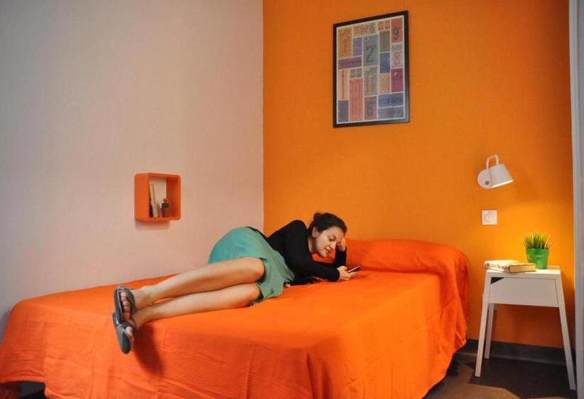 スーペリアールーム, Falow