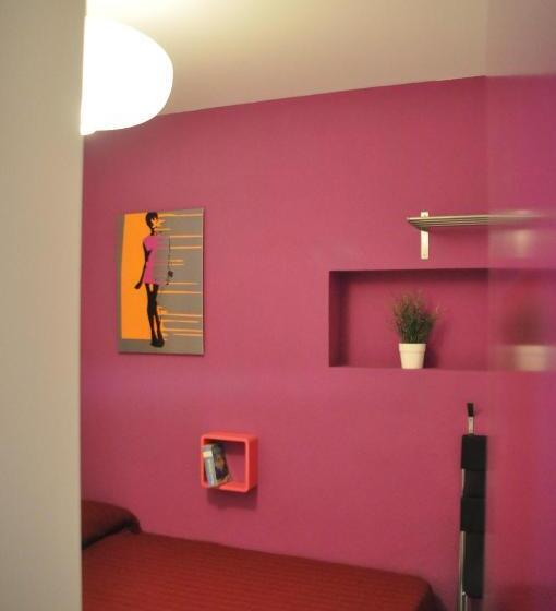 スーペリアシングルルーム, Falow