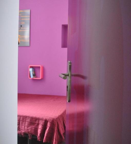 スーペリアシングルルーム, Falow