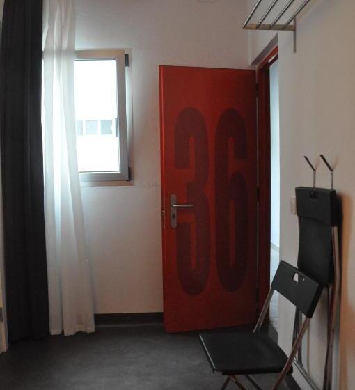 スーペリアールーム, Falow