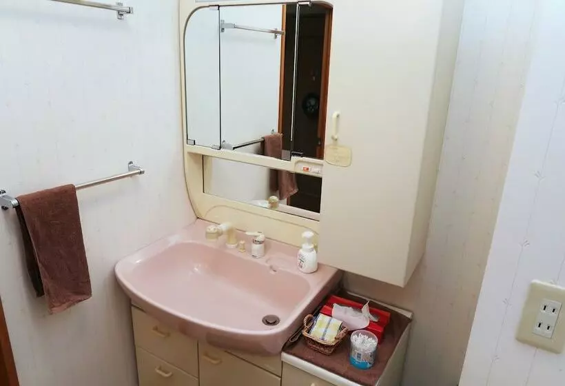 バスルーム共有のトリプルスタンダード, Otaru Ekimae Guest House Ito   Hostel