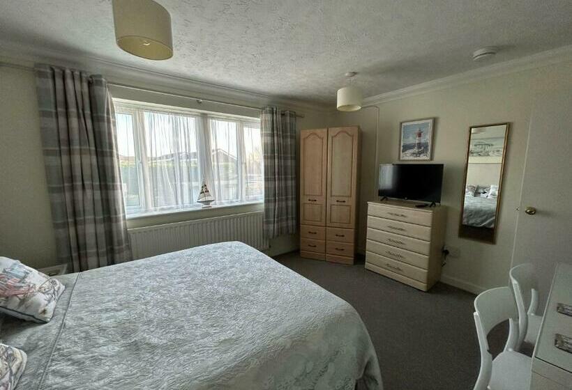 带大床的标准间, Leeward House B&b