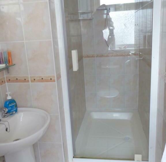 キングサイズベッドのスタンダードルーム, Leeward House B&b