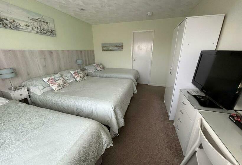 ファミリールーム, Leeward House B&b