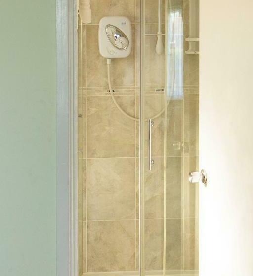 ファミリールーム, Leeward House B&b