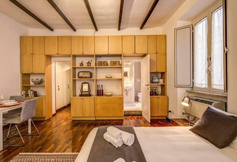 استودیوی استاندارد, Casawally