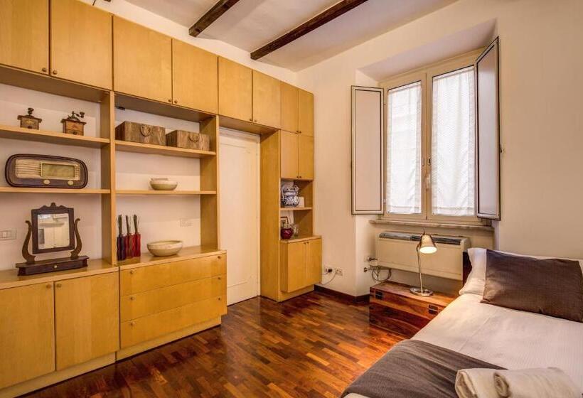 استودیوی استاندارد, Casawally