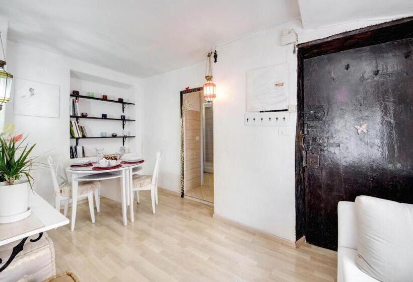 1 Bedroom Penthouse Apartment, Casawally