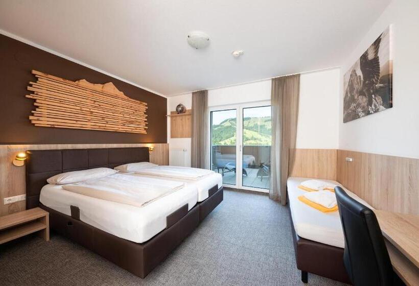 Comfort room with terrace, Fairhotel Hochfilzen B&b