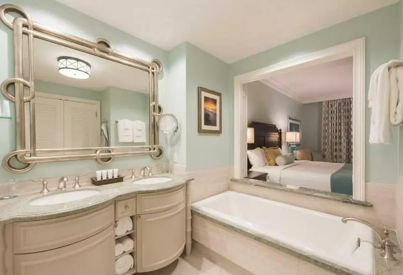 اتاق استاندارد با تخت بزرگ, Henderson Beach Resort