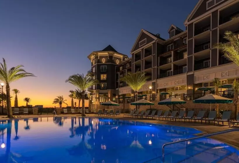 سوئیت برای معلولان, Henderson Beach Resort