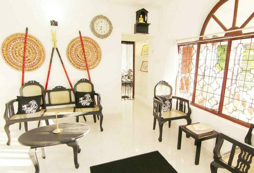 חדר משפחתי, 2in1 Kandy Hostel