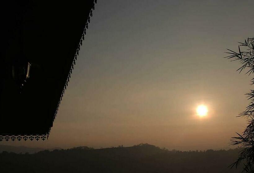 חדר משפחתי, 2in1 Kandy Hostel