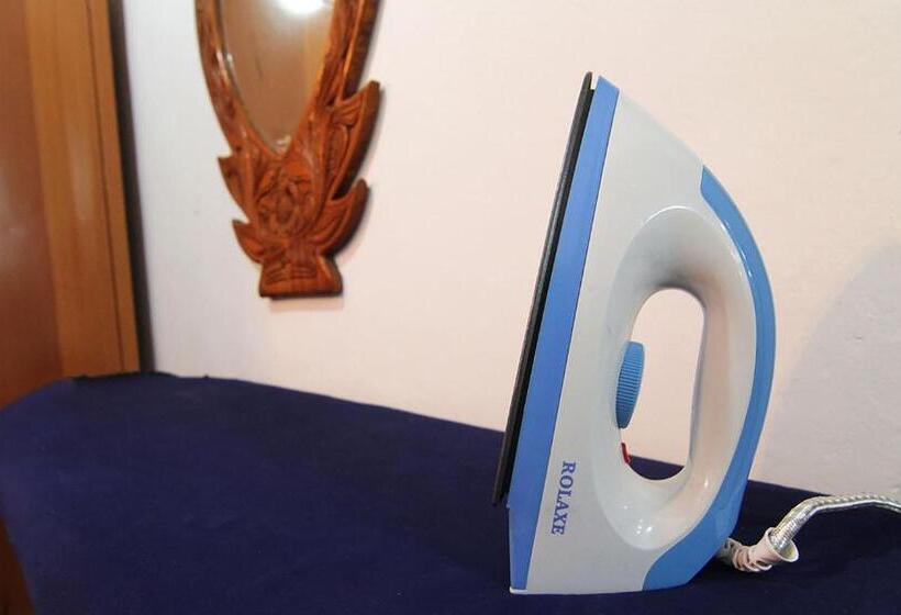 חדר משפחתי, 2in1 Kandy Hostel