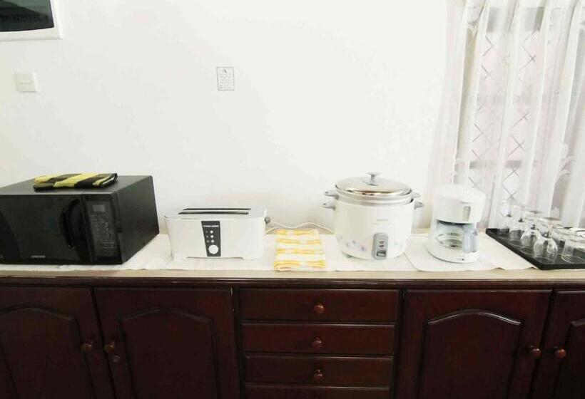 חדר אקונומי, 2in1 Kandy Hostel