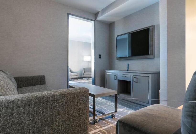 キングサイズベッドのスイートルーム, Ac Hotel By Marriott Boston Cambridge