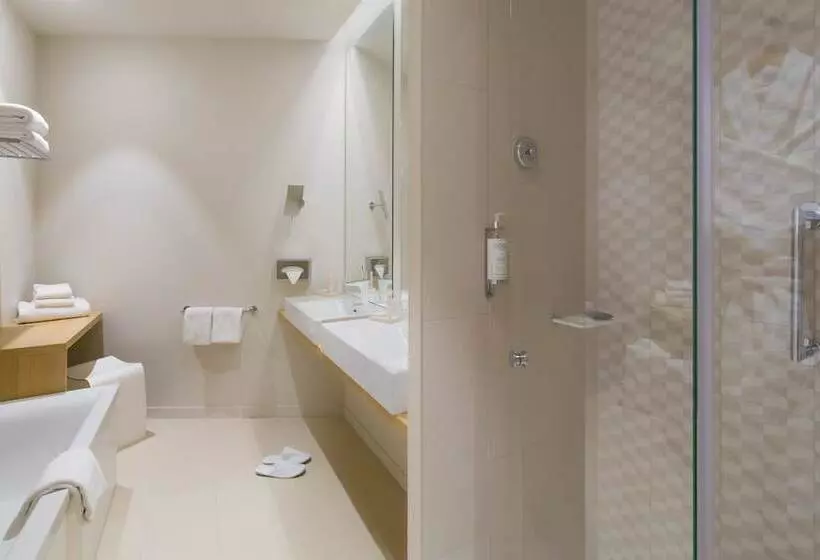 ジュニアスイート, Best Western Plus Hotel Divona Cahors