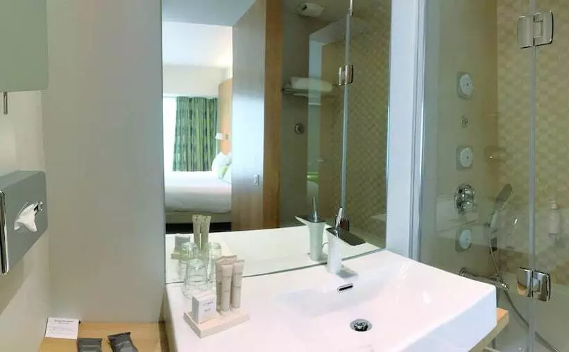 スーペリアールーム, Best Western Plus Hotel Divona Cahors