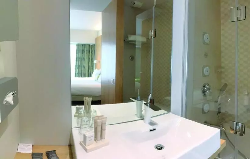キングサイズベッドのエクゼクティブルーム, Best Western Plus Hotel Divona Cahors