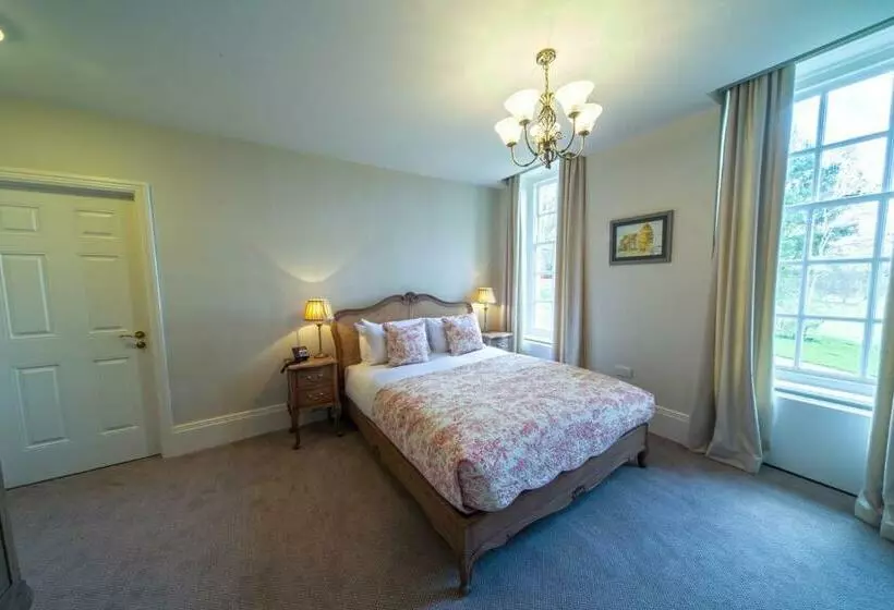 ガーデンビューデラックスルーム, Catthorpe Manor Estate