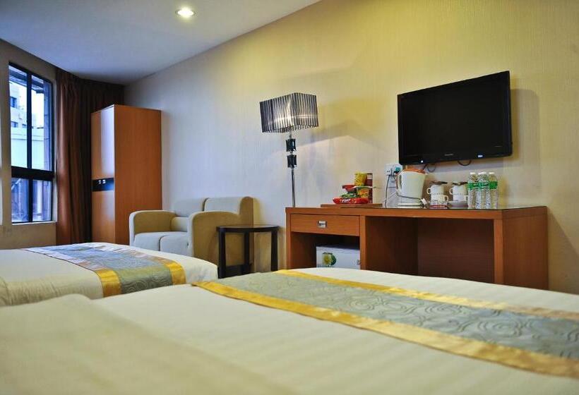 디럭스 패밀리 룸, Centum