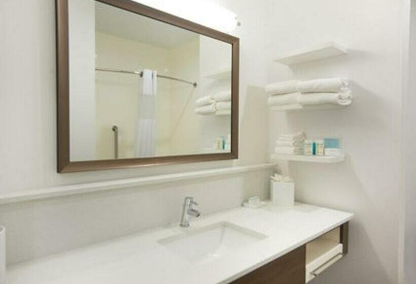 غرفة قياسية سرير كينج, Hampton Inn & Suites Stillwater West