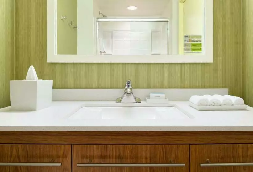 キングサイズベッドのスイートルーム, Home2 Suites By Hilton La Crosse
