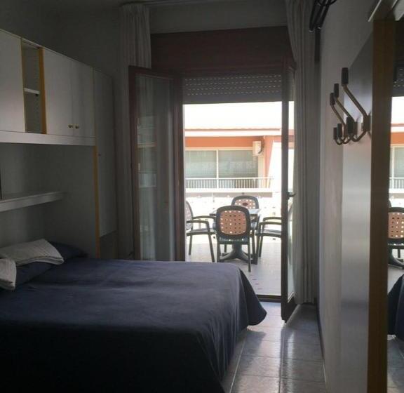 四人标准间, Malibran