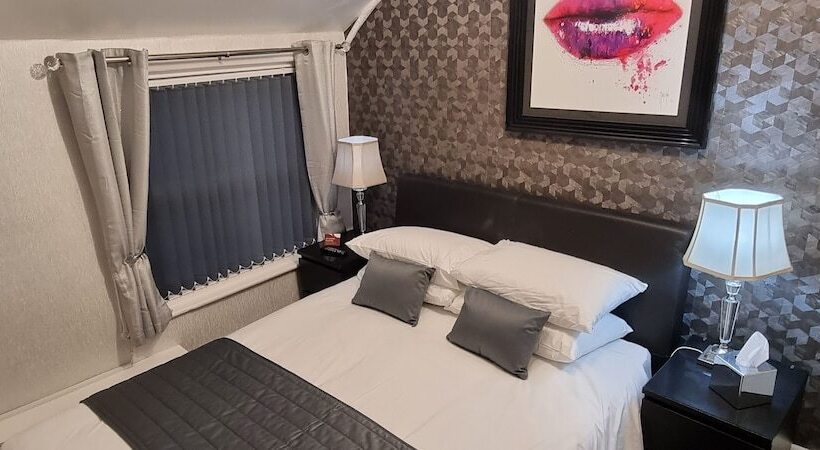 Номер Deluxe, Newholme