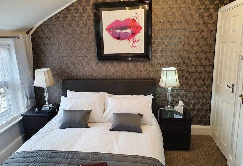 Номер Deluxe, Newholme