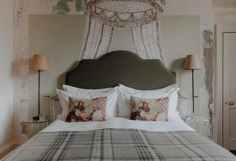 جناح جونيور, No 15 By Guesthouse, Bath