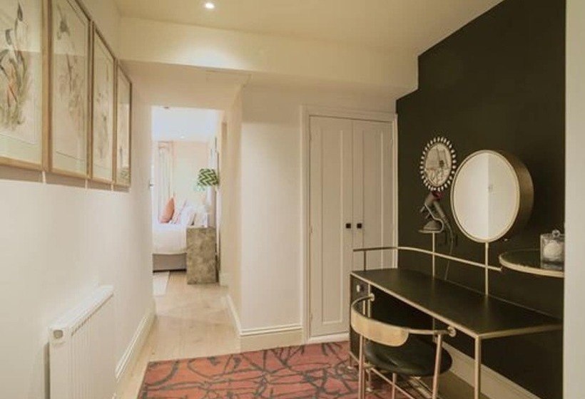 Sviitti, No 15 By Guesthouse, Bath