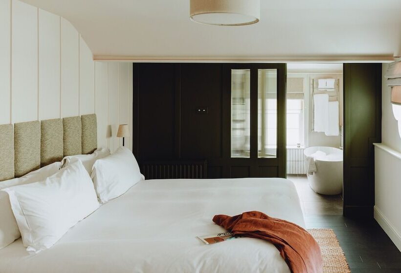 Juniorsviitti, No 15 By Guesthouse, Bath