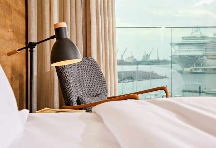 غرفة قياسية مطلّة علي البحر, Octant Ponta Delgada