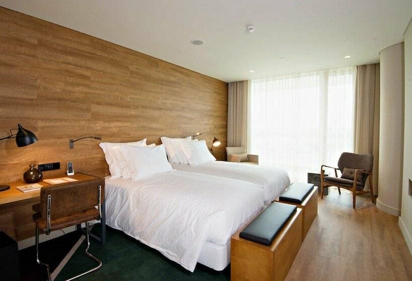 غرفة قياسية مطلّة علي البحر, Octant Ponta Delgada