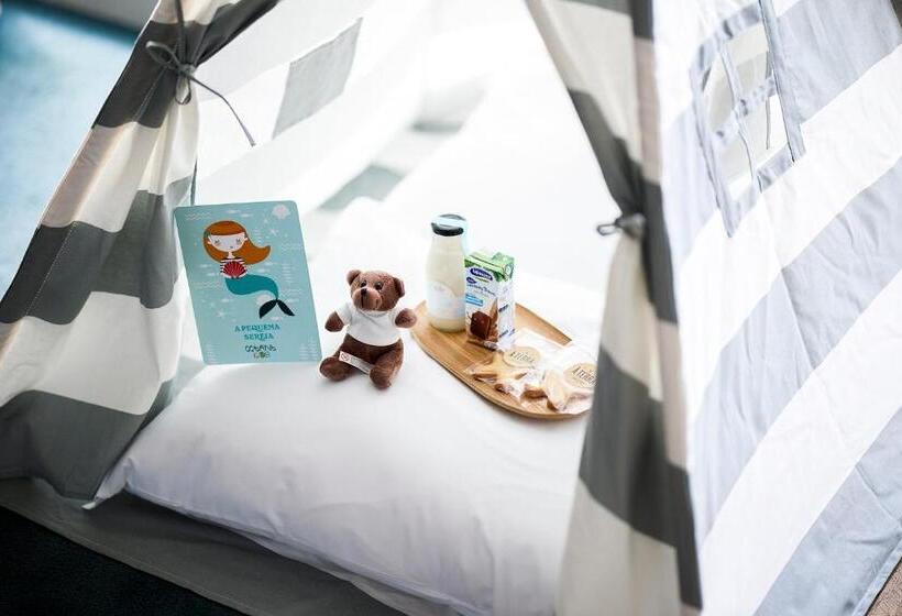 غرفة عائلية مطلّة علي البحر, Octant Ponta Delgada