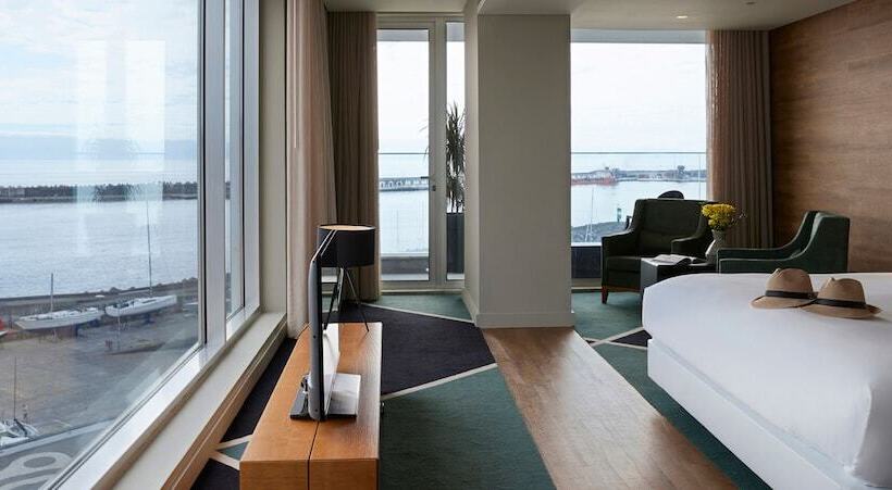 جناح مطلّ علي البحر, Octant Ponta Delgada